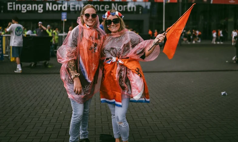 "Pokłóciłam się z Moją Najlepszą Przyjaciółką. Zapytała, Jak Będę Się Utrzymywać, Jeśli Rozwiodę Się z Mężem? Myślę, że Jest Po Prostu Zazdrosna"